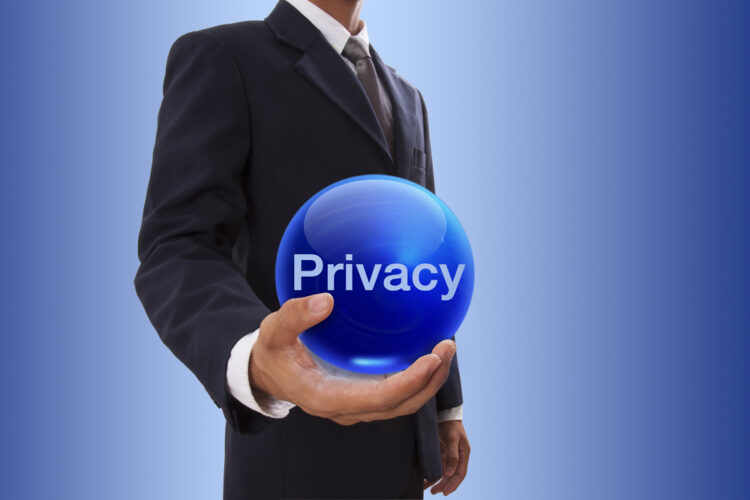 Privacy - il GDPR la affida a figure specifiche all’interno dell’azienda (titolare e responsabile del trattamento dei dati)